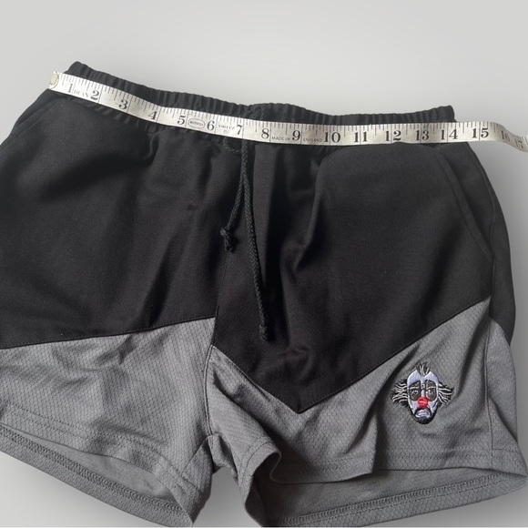 Fonk Focus On Never Klownin Baggy Short Shorts Black Gray 2” Inseam M - Picture 10 of 10